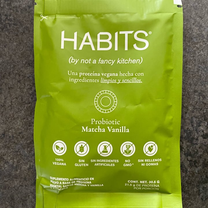 photo of Habits by Not a Fancy Kitchen Vegan Protein Matcha Vainilla shared by @antiangel on  07 Aug 2023 - review