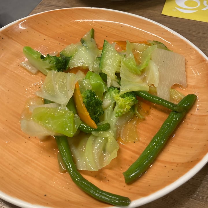 photo of Sushiko verdure miste shared by @sottolapellepodcast on  07 Jan 2023 - review