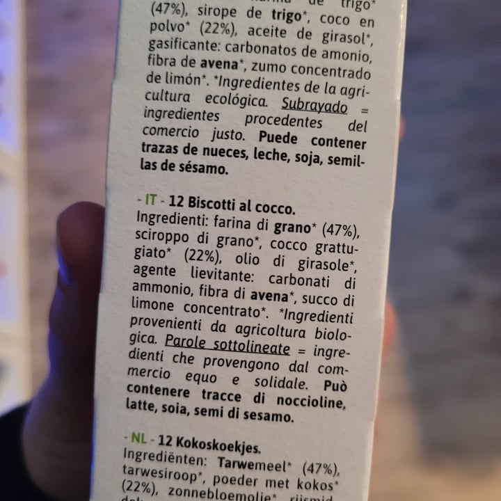 photo of Le Moulin Du Pivert Noix de coco shared by @cliocre on  25 Mar 2023 - review