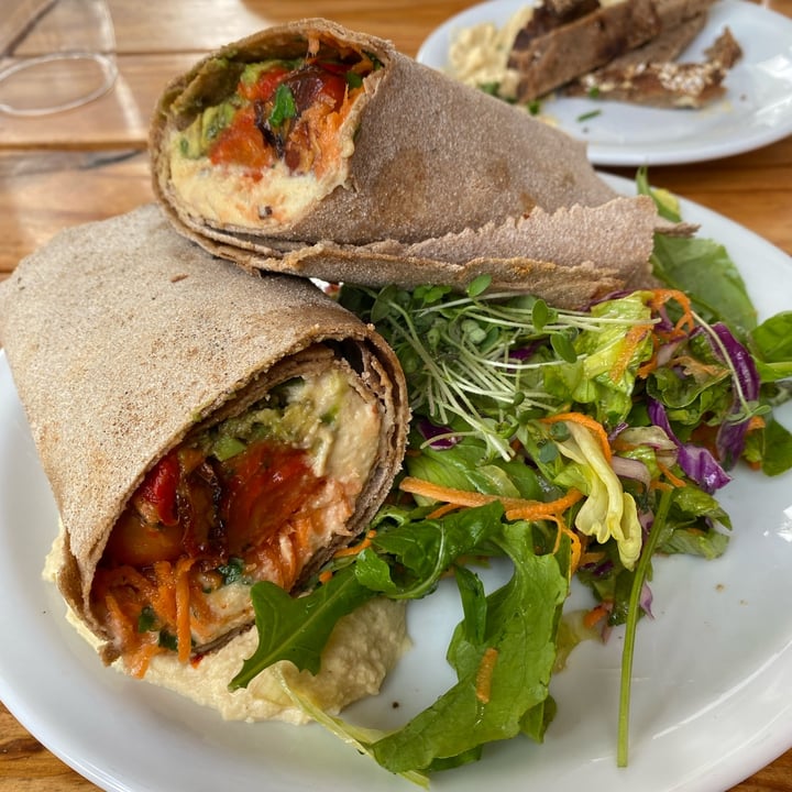photo of Hans Cocina Natural Wrap Mediterráneo shared by @mazulck on  14 Jul 2023 - review