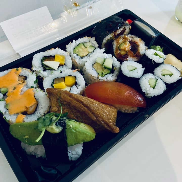 photo of Tokyo sushi THE VEGAN ONE shared by @chiaramauro22 on  05 May 2023 - review