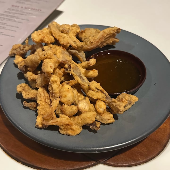 photo of Planta Queen Chickn fried mushrooms shared by @leratonsaveur on  07 Apr 2023 - review