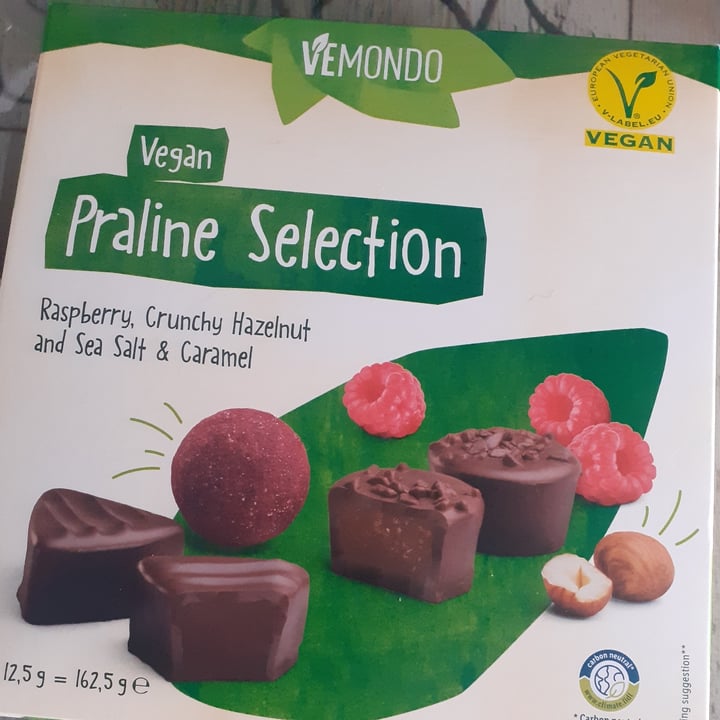 photo of Vemondo Vegan praline selection shared by @anev on  10 Mar 2023 - review