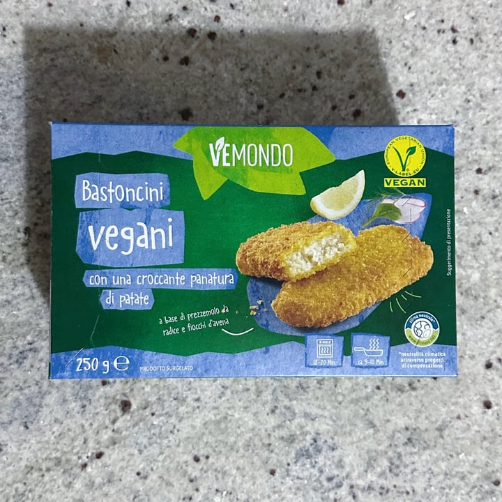 photo of Vemondo bastoncini vegani shared by @gaiachan on  03 Feb 2023 - review
