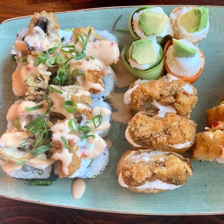 photo of Aiko Sushi (old Active Sushi On Bree) Mushroom Tempura shared by @ctveganreviews on  14 Dec 2022 - review