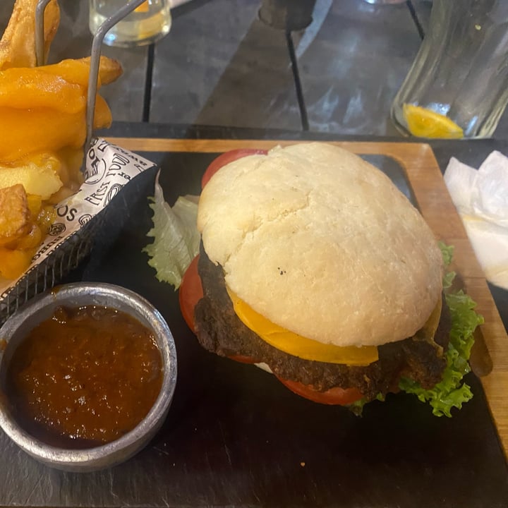 photo of CANELA Sin Gluten Hamburguesa Vegan shared by @adiaz on  21 Jan 2023 - review