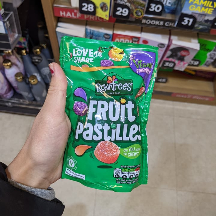 photo of Rowntree's Fruit Pastilles shared by @katchan on  03 Jan 2023 - review