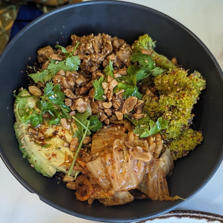 photo of Equilibrium Cafè Brvnch&Coffee Kimchi Bowl shared by @lydiahawkins on  06 Aug 2023 - review