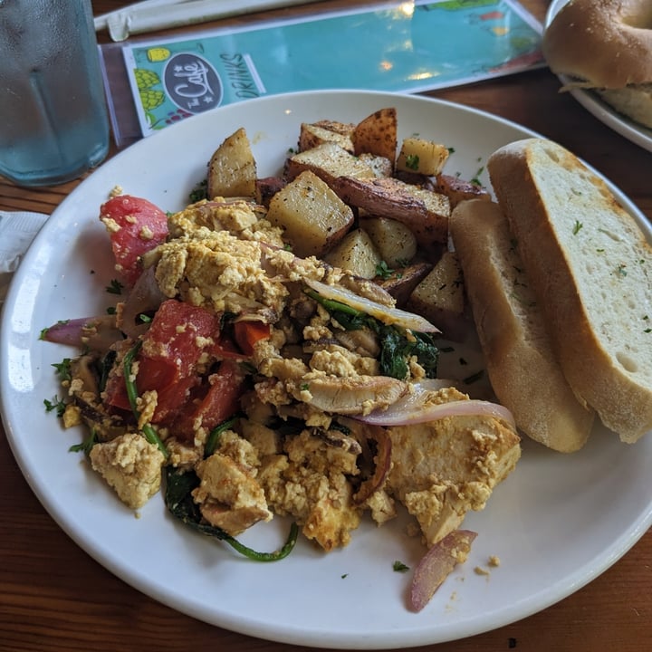 photo of The Cafe Tofu Scramble shared by @chels2ocean on  28 May 2023 - review