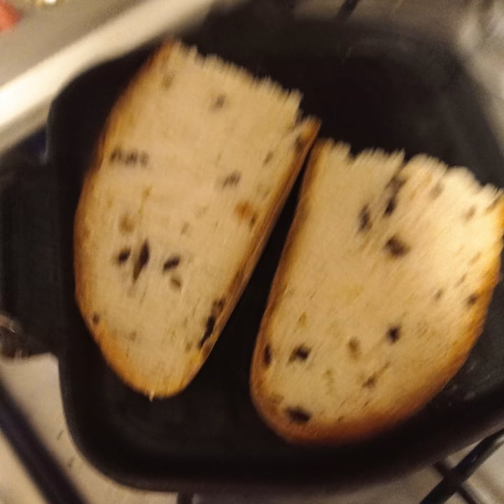 photo of Pandittaino Pane di Semola di Grano Duro Siciliano con Olive Nere shared by @susannatuttapanna on  24 Jul 2023 - review