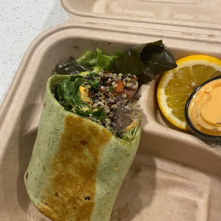 photo of Green Vegetarian Cuisine Quinoa Burrito shared by @appleindia on  30 Dec 2022 - review