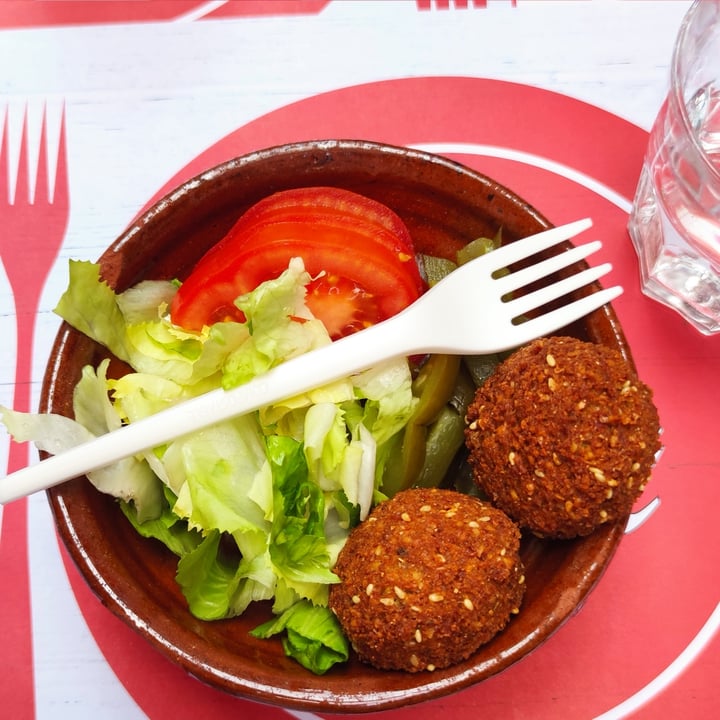 photo of Beirut Snack Falafel shared by @angelarusso on  03 Jun 2023 - review