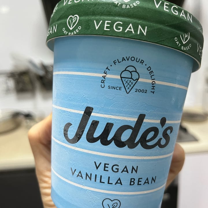 photo of Jude’s Vegan Vanilla Bean Ice Cream shared by @skoobend on  06 Jul 2023 - review