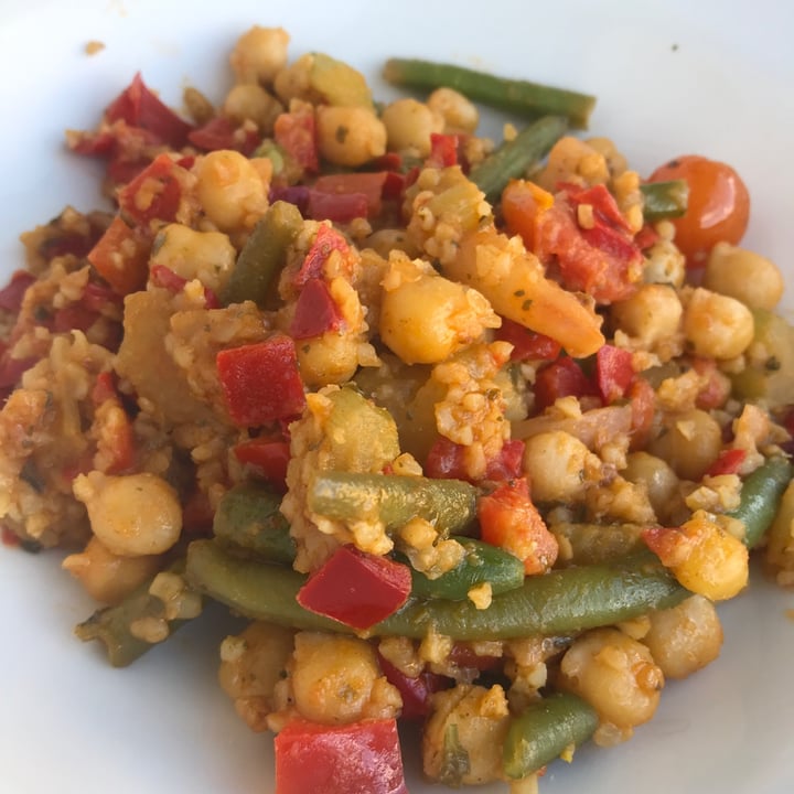 photo of Vemondo Bulgur and vegetable Stir fry vegetarian ready meal shared by @eml on  10 Aug 2023 - review