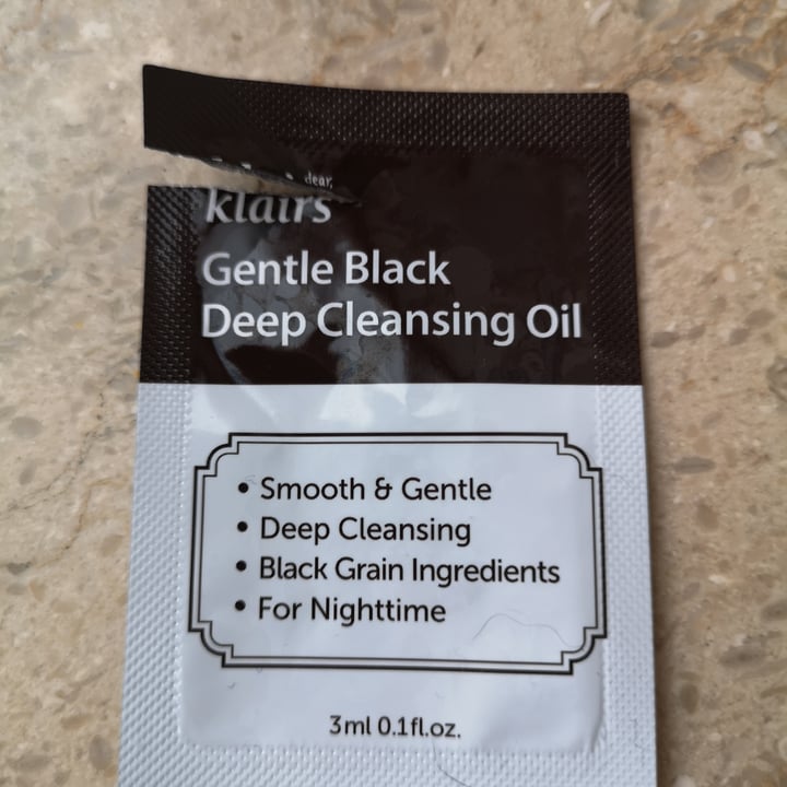 photo of Klairs Gentle Black Deep Cleansing Oil shared by @anna94 on  14 Jan 2023 - review