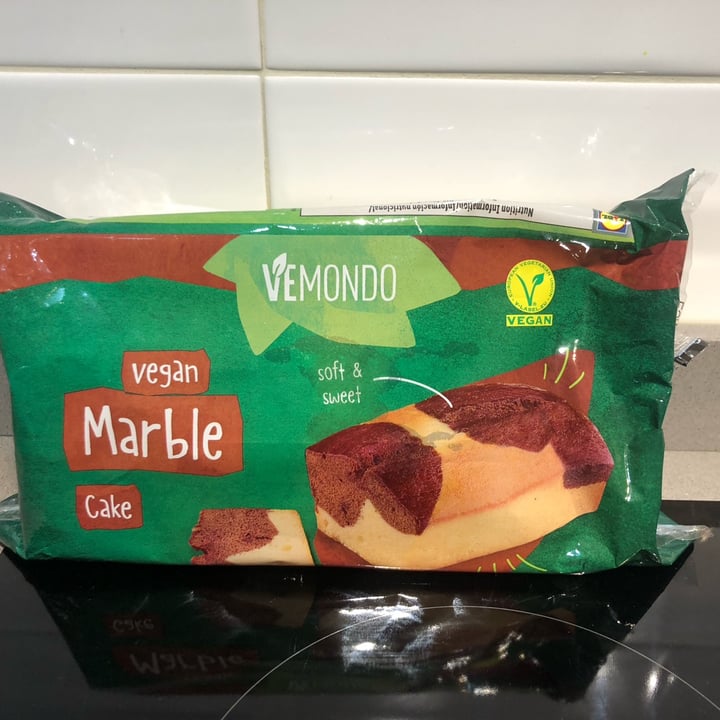photo of Vemondo Vegan Marble Cake shared by @loula on  12 Feb 2023 - review