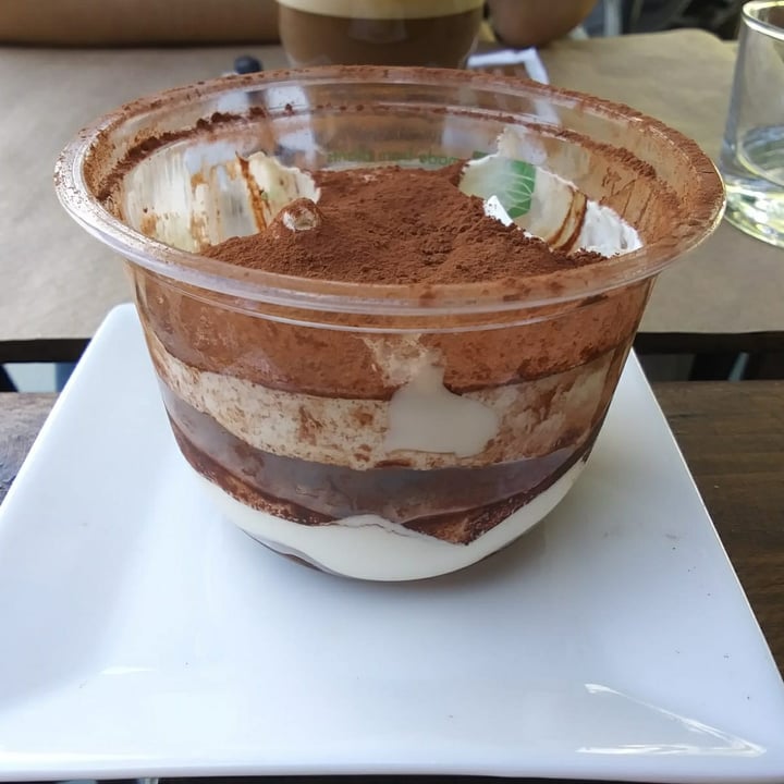 photo of BuenaVida 100% Vegan Tiramisú shared by @troosti on  25 Feb 2023 - review