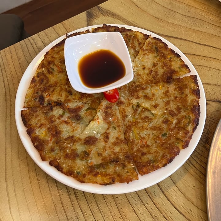 photo of The Boneless Kitchen Yachae Jeon (Vegetable Pancake) shared by @skootykoots on  09 Aug 2023 - review