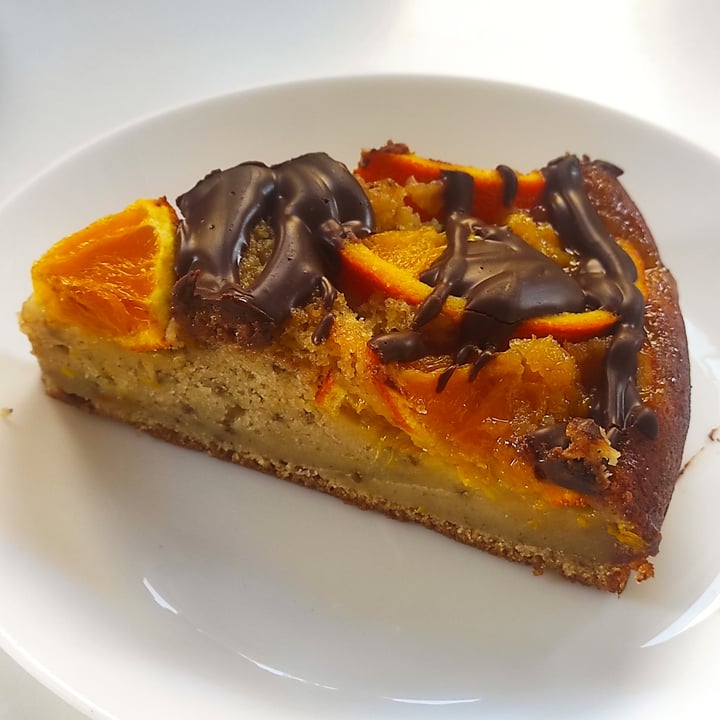 photo of Salamanca Magenta Cafe & Bar tarta de naranja y chocolate shared by @nnn98 on  24 Feb 2023 - review