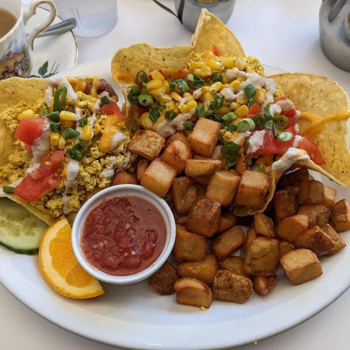 photo of The Planet Diner Huevos Rancheros shared by @amaris--g on  26 Mar 2023 - review