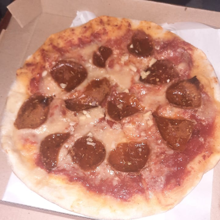 photo of Crisana Plant Based (Delivery y Take Away) Pizza pepperoni shared by @marleneriolo on  14 Mar 2023 - review