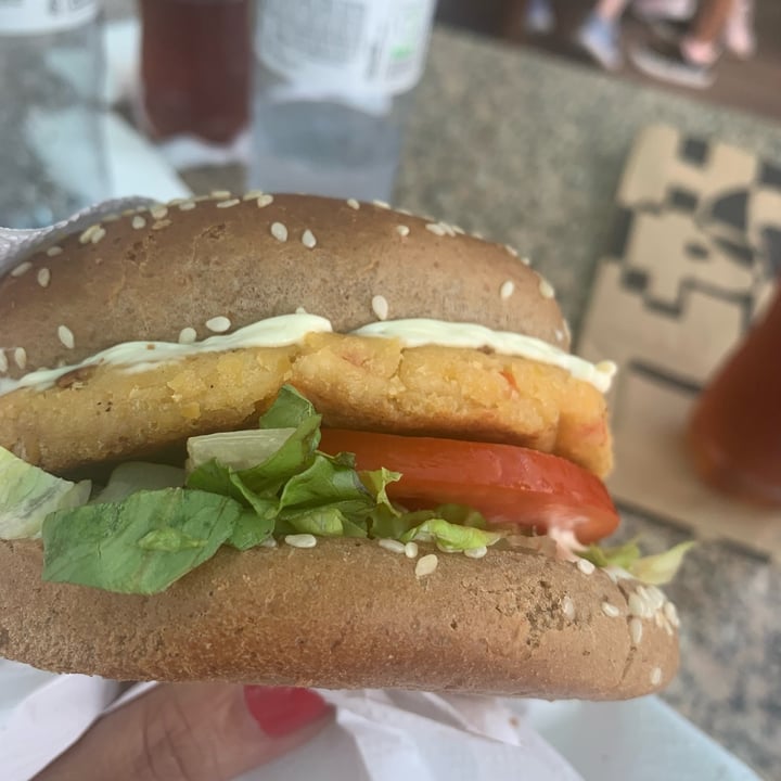 photo of Hopi Vegani Hamburguer Grao De Bico shared by @simonem on  28 Feb 2023 - review