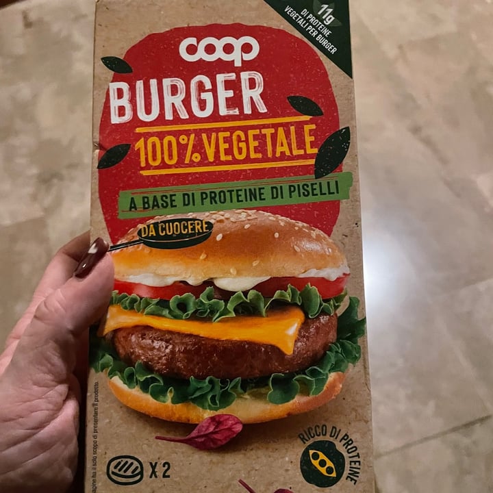 photo of Coop Burger 100% Vegetale shared by @lucykyra on  23 Mar 2023 - review