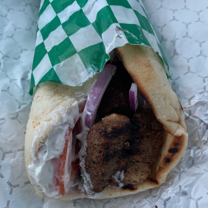 photo of Veganarie - Resto Végan Agneau Shiitake / Lamb Shiitake Pita shared by @dansvatek on  25 Jul 2023 - review