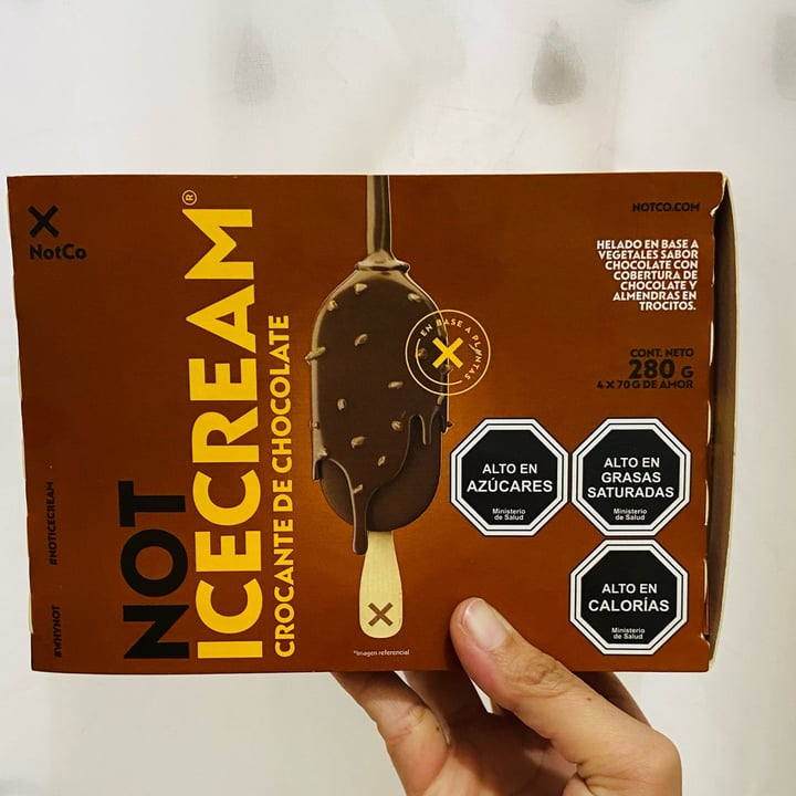 photo of NotCo Not Ice Cream Paleta Crocante Chocolate shared by @javi-ortegata on  02 Mar 2023 - review