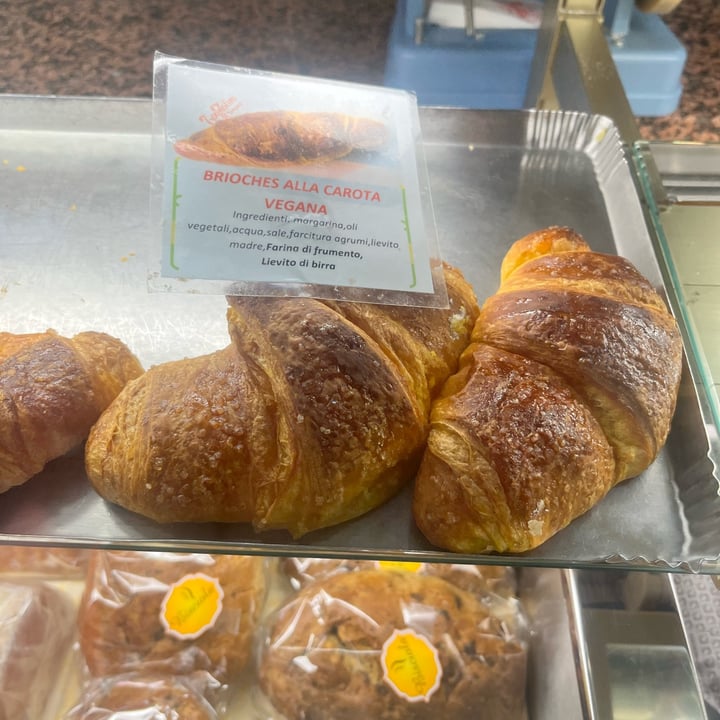 photo of Pasticceria Tognolini Brioche Vegana Alla Carota shared by @siltra77 on  02 Jun 2023 - review