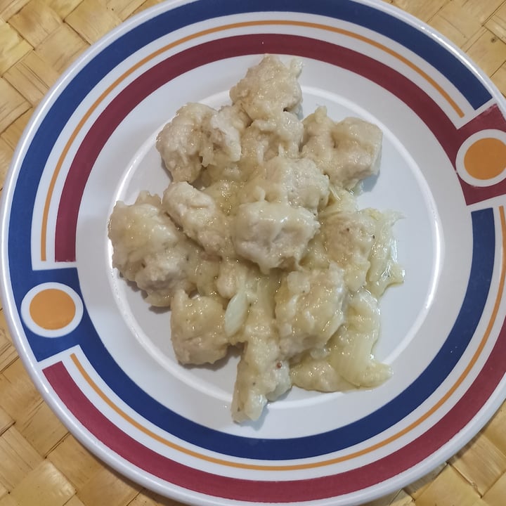 photo of Amo Essere Veg Chicken Piselli E Grano shared by @veganfoodcorner on  06 Mar 2023 - review