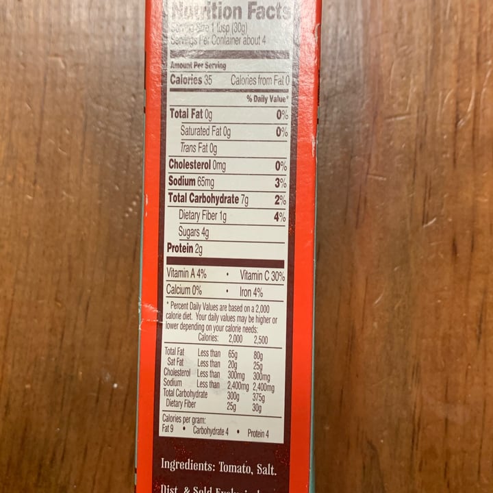 photo of Trader Joe's Italian Tomato Paste shared by @roserose on  27 Dec 2022 - review