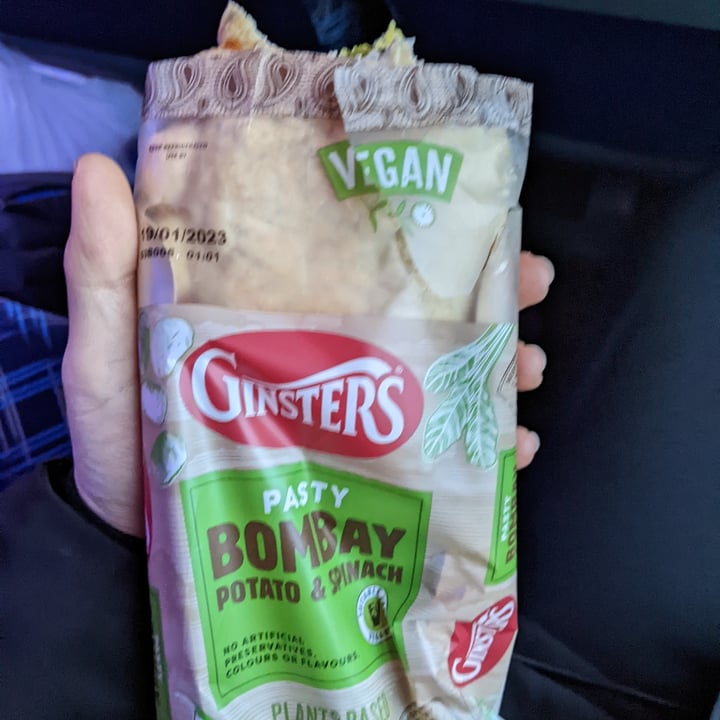 photo of Ginsters Bombay Potato & Spinach Pasty shared by @katchan on  26 Jan 2023 - review