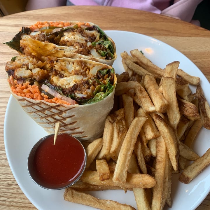 photo of Pure Kitchen Rideau liberty wrap shared by @tiascaz on  05 Jan 2023 - review