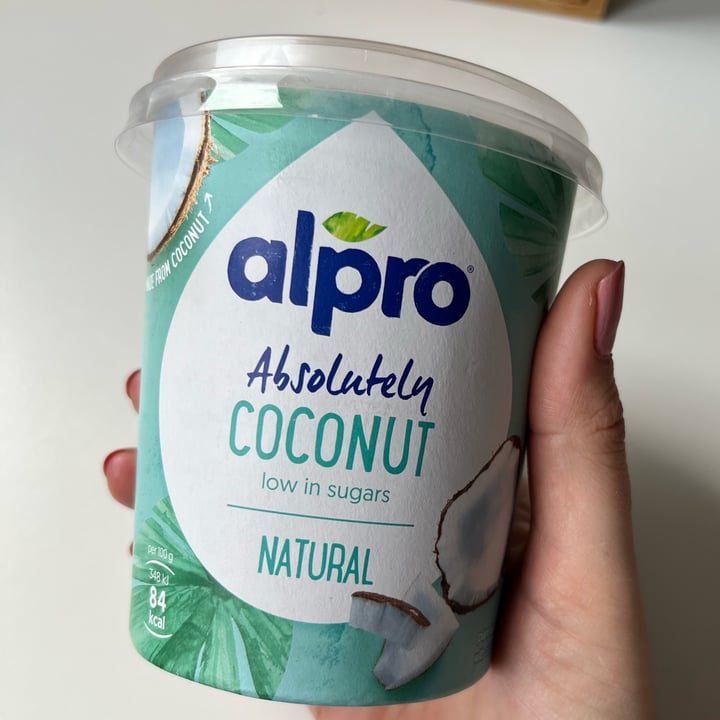 photo of Alpro Absolutely coconut Natural Low Sugar shared by @lauftv on  20 Mar 2023 - review