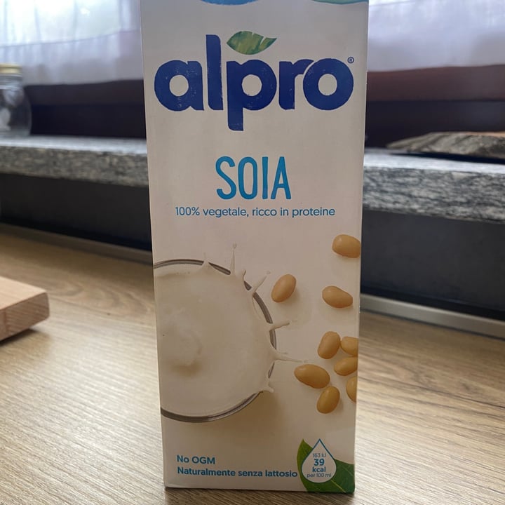 photo of Alpro Bevanda alla soia shared by @martina2911 on  06 Apr 2023 - review