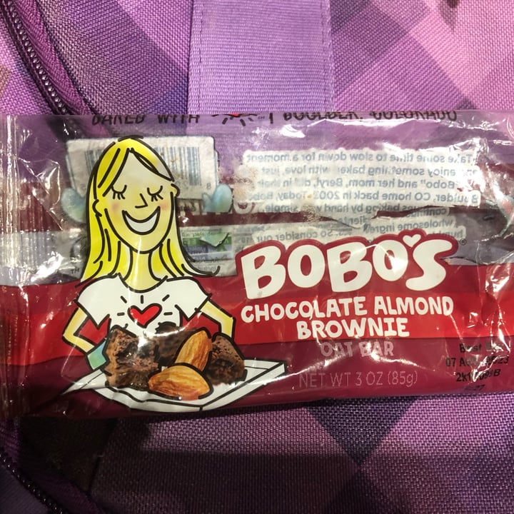 photo of Bobo's Chocolate Almond Brownie Oat Bar shared by @priscilavendra on  06 Jan 2023 - review