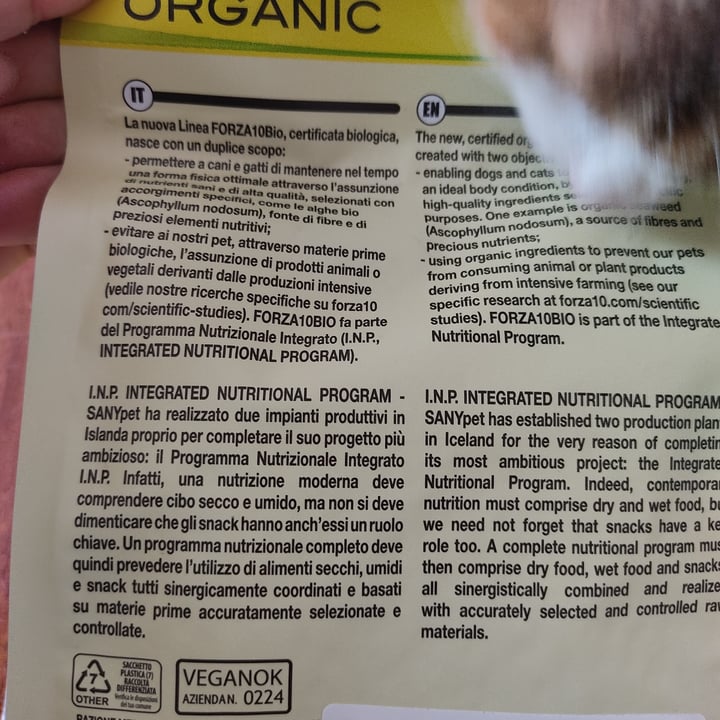 photo of Forza10Bio Vegetal organic with algae shared by @marghemarghe on  06 Feb 2023 - review