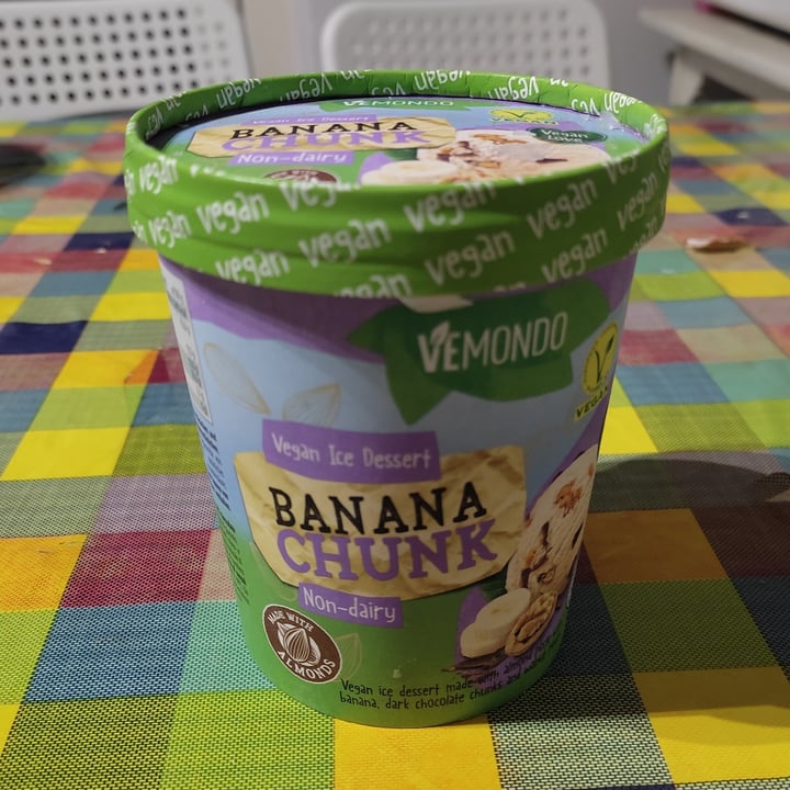 photo of Vemondo Banana chunk shared by @ginlemon on  27 Jan 2023 - review