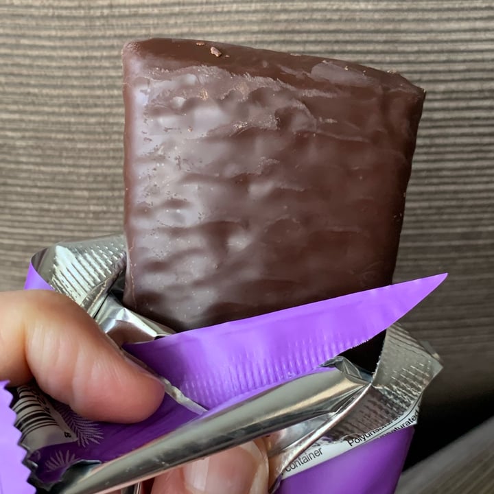 photo of Aloha chocolate fudge brownie protein bar shared by @stargazer00742 on  14 Jan 2023 - review
