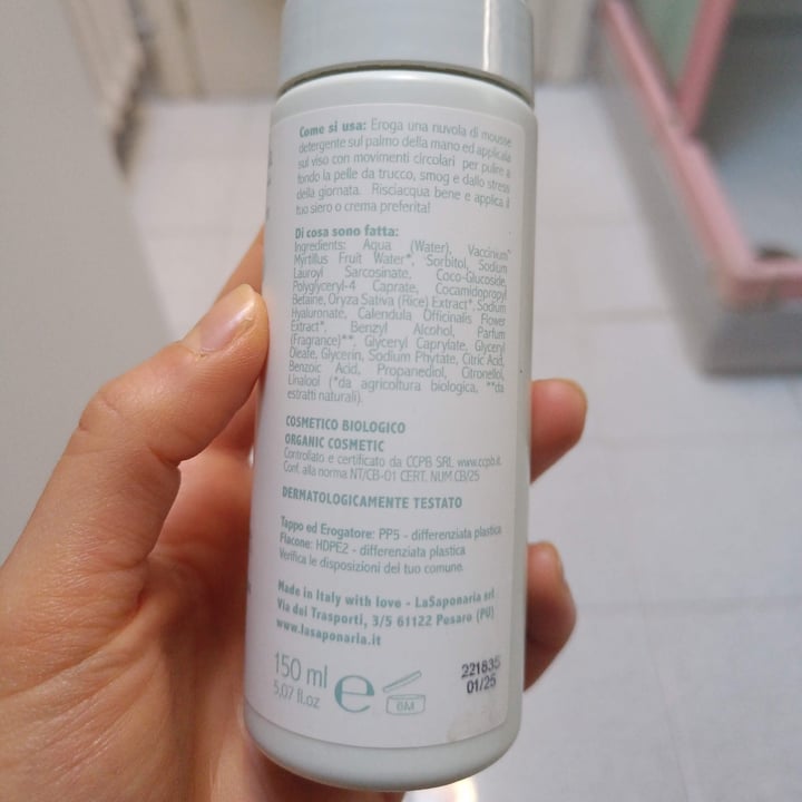 photo of La Saponaria Mousse detergente Mirtilla shared by @giorgissima on  04 Apr 2023 - review