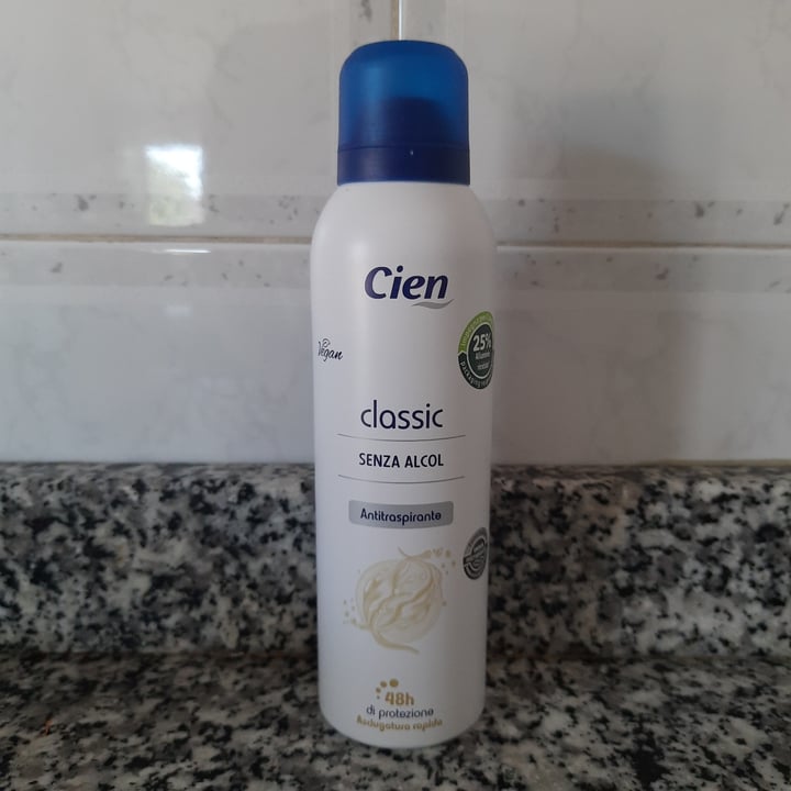 photo of Cien Deodorante classic antitraspirante shared by @cestpomme on  11 May 2023 - review