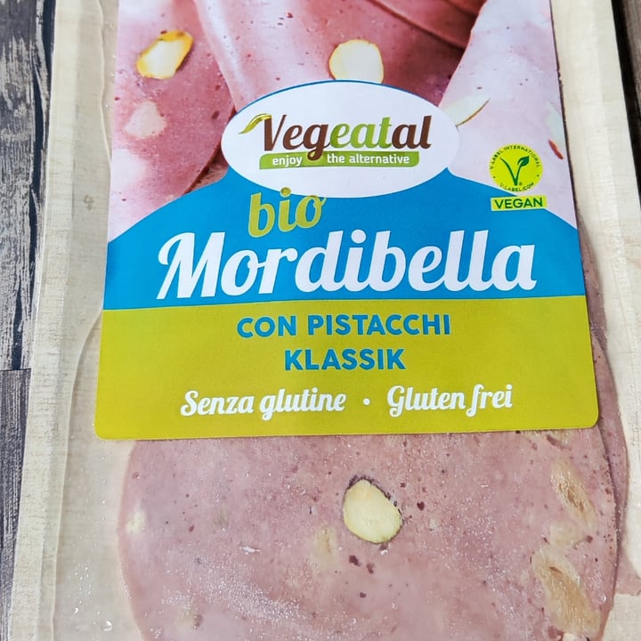 photo of Bio Vegeatal Bio Mordibella Gusto Mortadella Con Pistacchi shared by @elyely on  20 Jul 2023 - review
