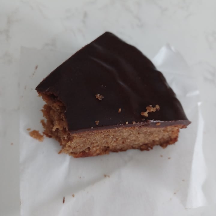 photo of Choko-Mocko Family Bake Shop and Cafe Salted Caramel Cake shared by @fpalazzo on  08 Aug 2023 - review