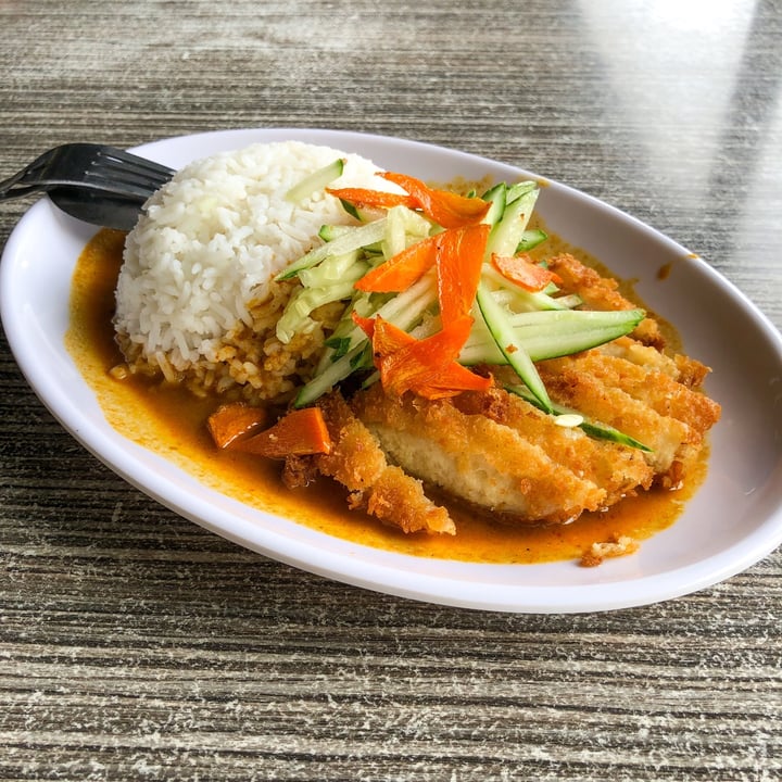 photo of Come On Veggie Cafe 泉興素食坊 Curry Chicken Chop Rice shared by @m1tch9i on  20 Jul 2023 - review