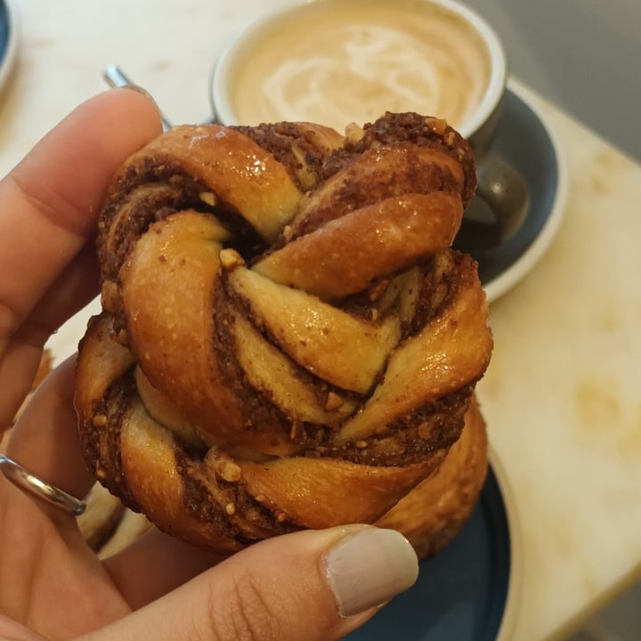 photo of Oh Faon ! La boutique Noisette viennoiserie(hazelnut) shared by @bbilge on  07 Mar 2023 - review