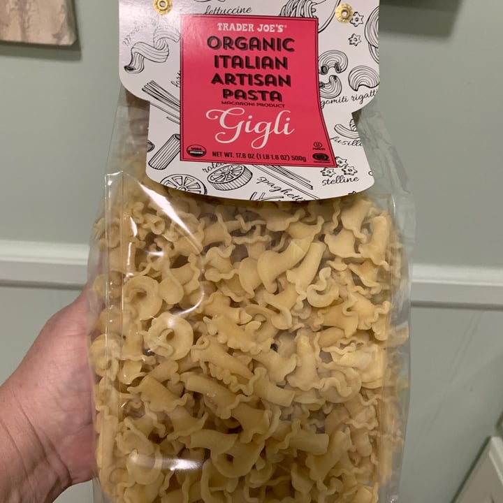 Trader Joe's Organic Italian Artisan Pasta (Gigli) Review abillion
