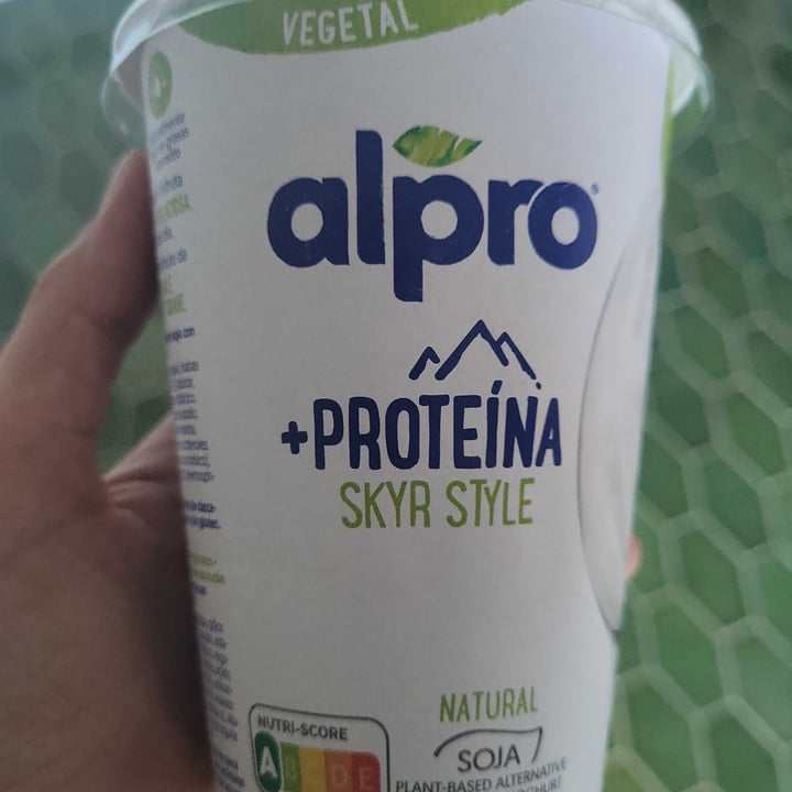 photo of Alpro Iogurt natural +proteïna Skyr style shared by @lauri on  10 Jan 2023 - review