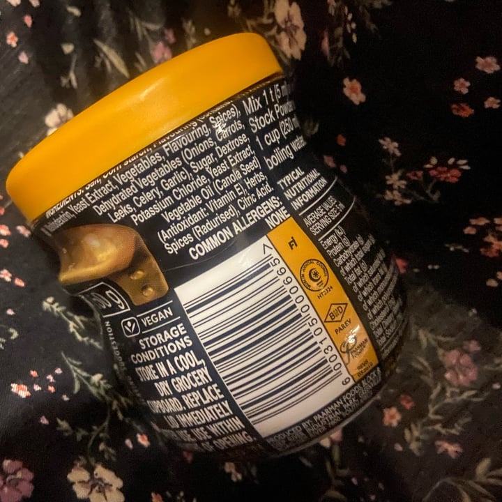 photo of Ina Paarman’s Kitchen Chicken Flavour Stock Powder shared by @tazzl16 on  26 Mar 2023 - review