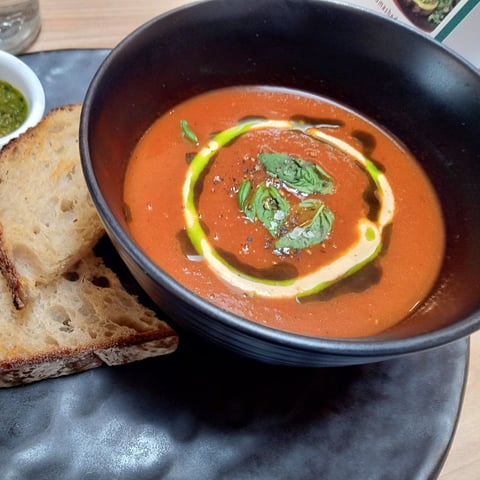 roma tomato soup with sourdough